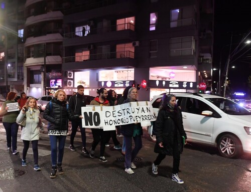 Vecinos de Caballito vuelven a protestar contra el parque lineal en Honorio Pueyrredón