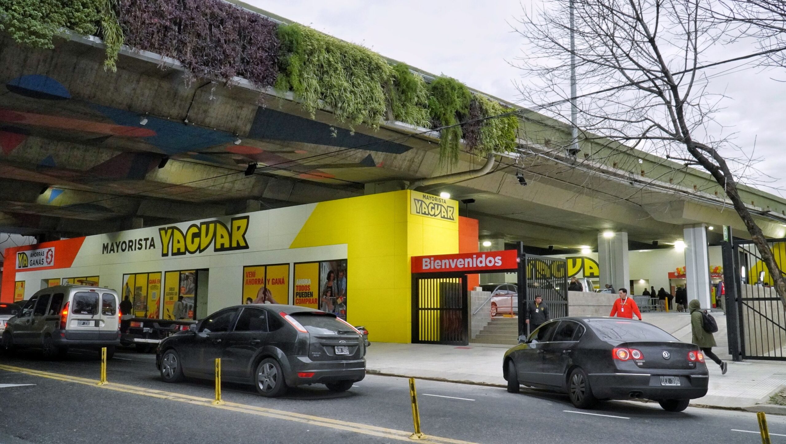 Supermercado, canchas de fútbol, gimnasios y espacios verdes; así será el nuevo bajo autopista de la 25 de Mayo